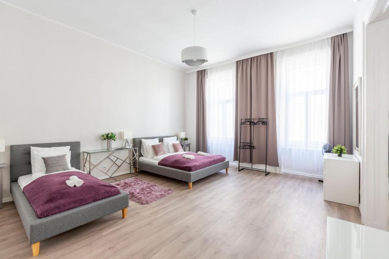 Exclusive Downtown Apartment In The Heart Of Budapeste Exterior foto